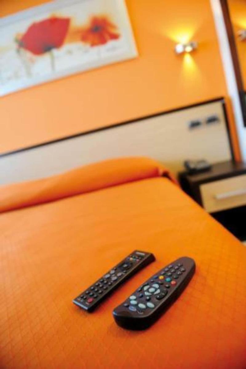 Hotel Cristina Rocca San Giovanni Buitenkant foto