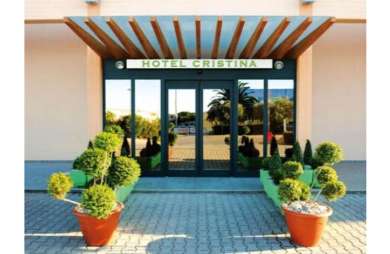 Hotel Cristina Rocca San Giovanni Buitenkant foto