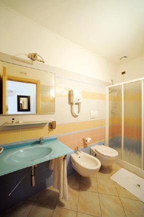 Hotel Cristina Rocca San Giovanni Buitenkant foto